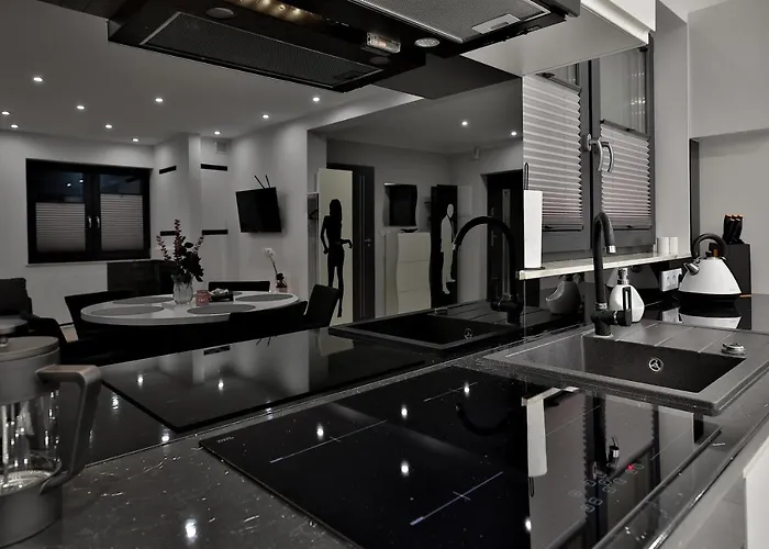 Semesterbostad Pod Lasem Mm *